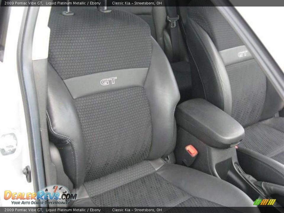 2009 Pontiac Vibe GT Liquid Platinum Metallic / Ebony Photo #21