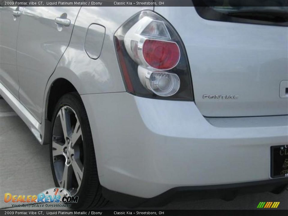 2009 Pontiac Vibe GT Liquid Platinum Metallic / Ebony Photo #26