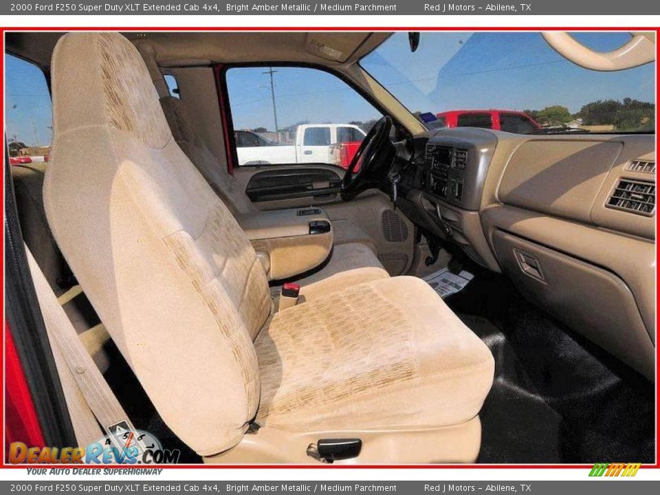 2000 Ford F250 Super Duty XLT Extended Cab 4x4 Bright Amber Metallic / Medium Parchment Photo #17