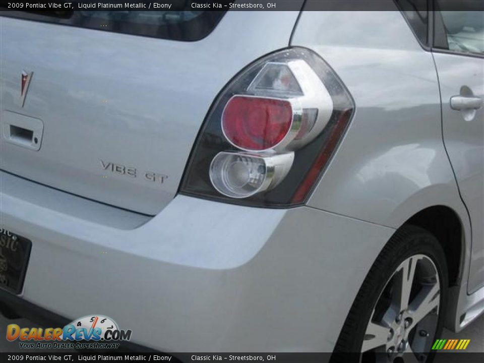 2009 Pontiac Vibe GT Liquid Platinum Metallic / Ebony Photo #27