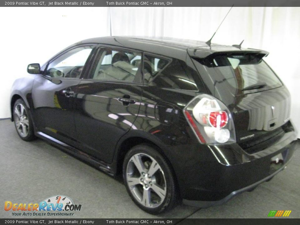 2009 Pontiac Vibe GT Jet Black Metallic / Ebony Photo #4