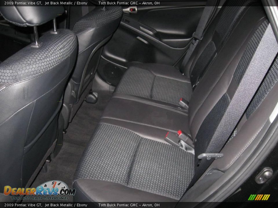 2009 Pontiac Vibe GT Jet Black Metallic / Ebony Photo #8