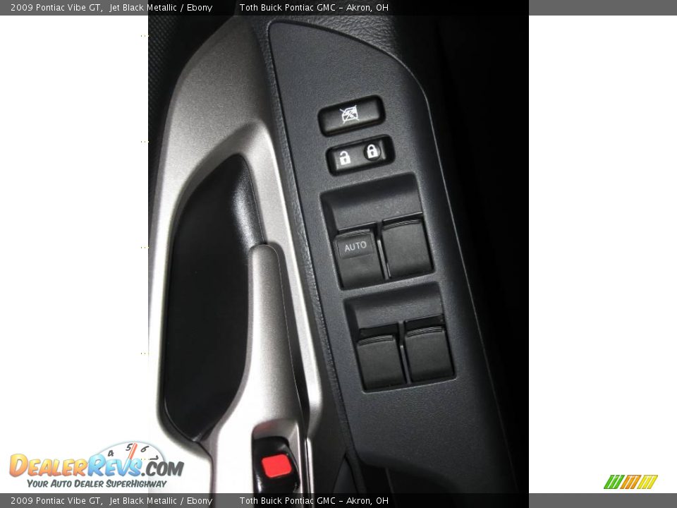 2009 Pontiac Vibe GT Jet Black Metallic / Ebony Photo #10