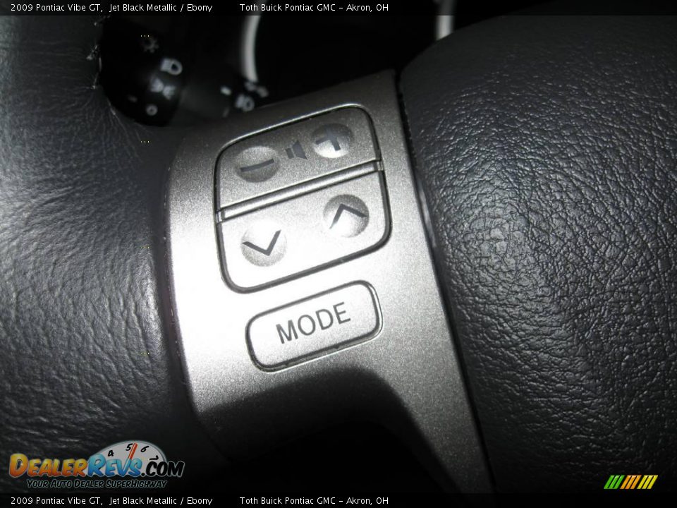 2009 Pontiac Vibe GT Jet Black Metallic / Ebony Photo #11