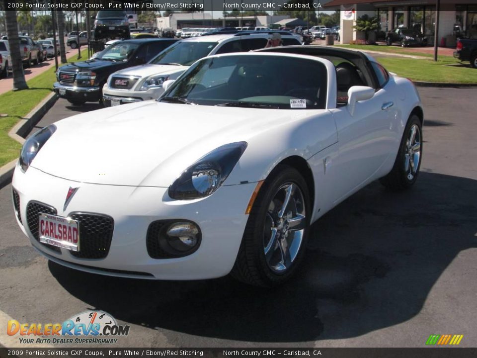 2009 Pontiac Solstice GXP Coupe Pure White / Ebony/Red Stitching Photo #1