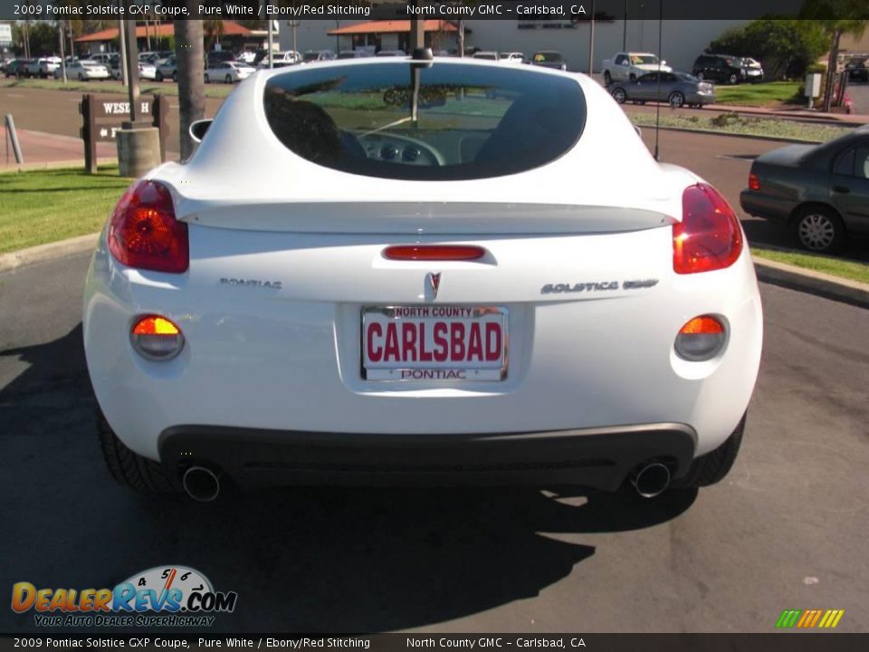 2009 Pontiac Solstice GXP Coupe Pure White / Ebony/Red Stitching Photo #4