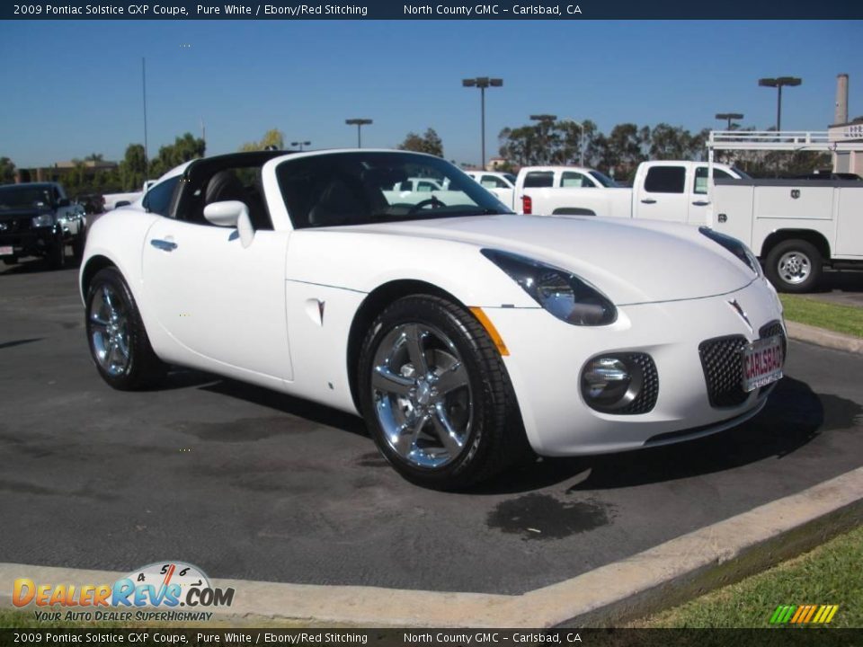2009 Pontiac Solstice GXP Coupe Pure White / Ebony/Red Stitching Photo #7