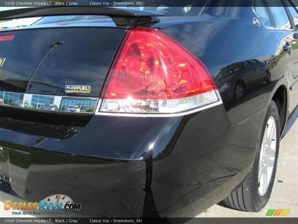 2009 Chevrolet Impala LT Black / Gray Photo #7