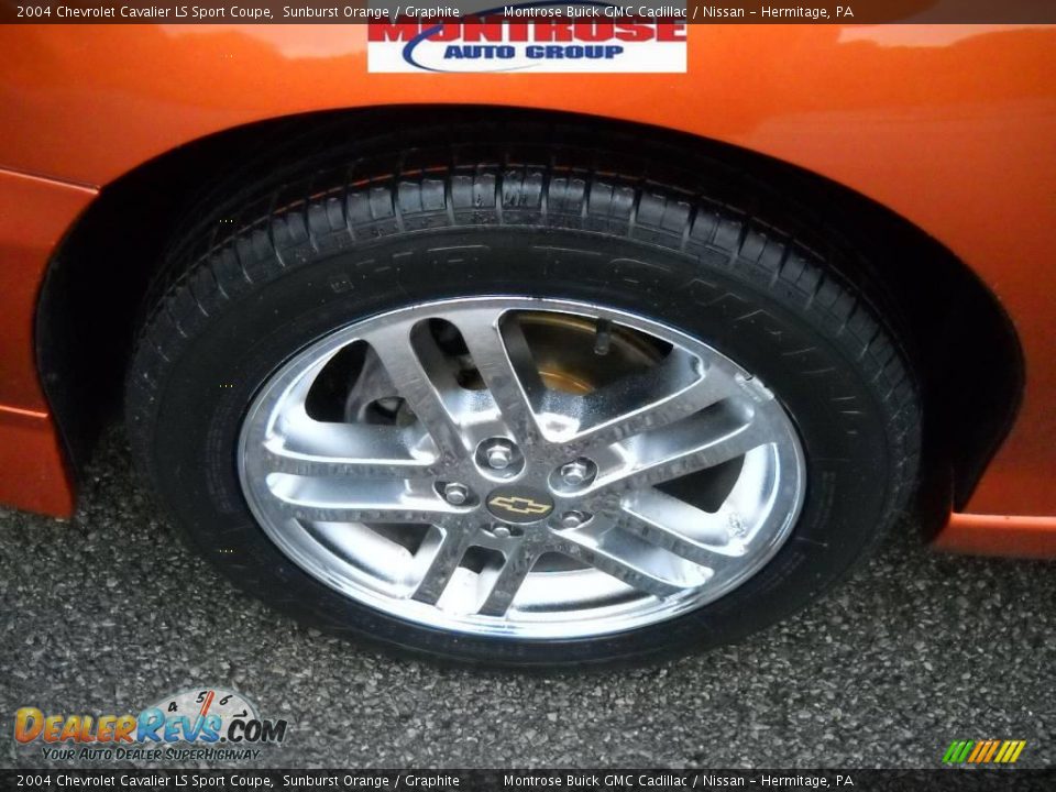 2004 Chevrolet Cavalier LS Sport Coupe Sunburst Orange / Graphite Photo #17