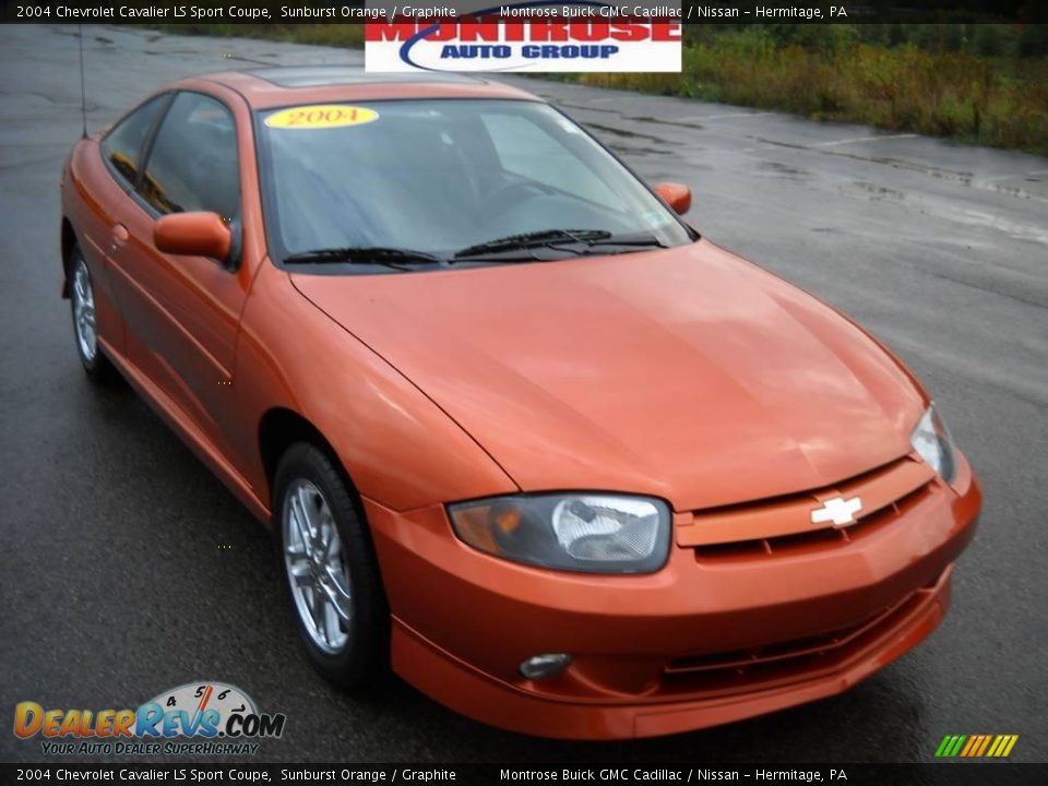 2004 Chevrolet Cavalier LS Sport Coupe Sunburst Orange / Graphite Photo #22