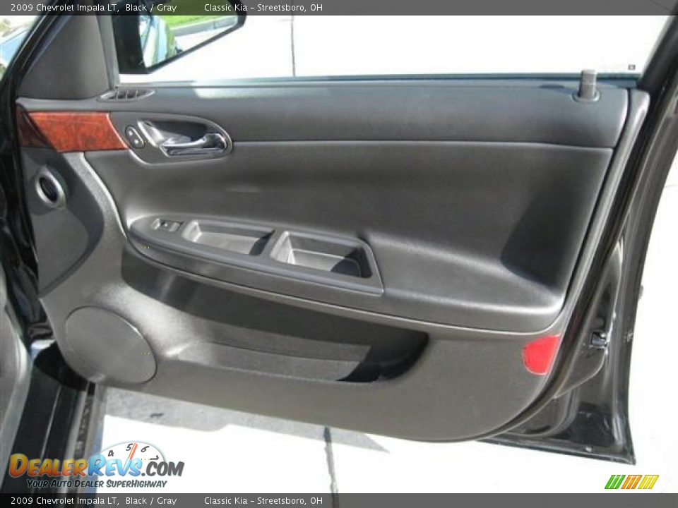 2009 Chevrolet Impala LT Black / Gray Photo #21
