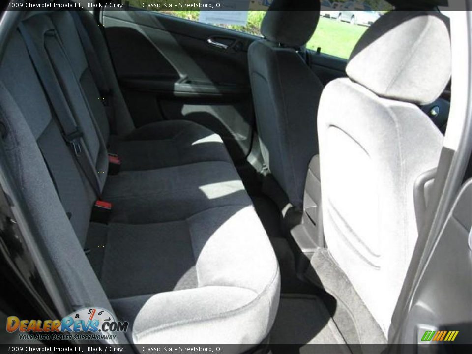2009 Chevrolet Impala LT Black / Gray Photo #24