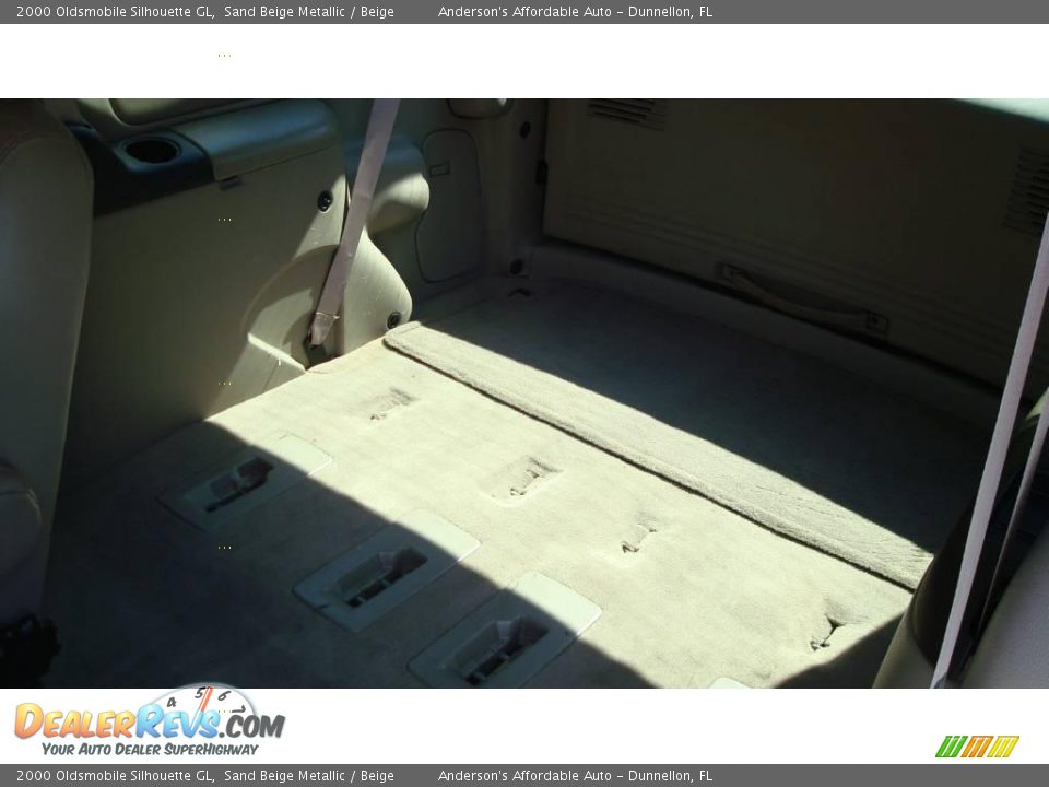 2000 Oldsmobile Silhouette GL Sand Beige Metallic / Beige Photo #19