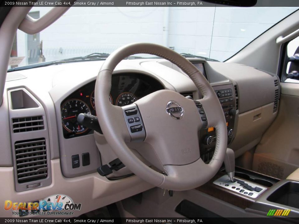 2009 Nissan Titan LE Crew Cab 4x4 Smoke Gray / Almond Photo #8