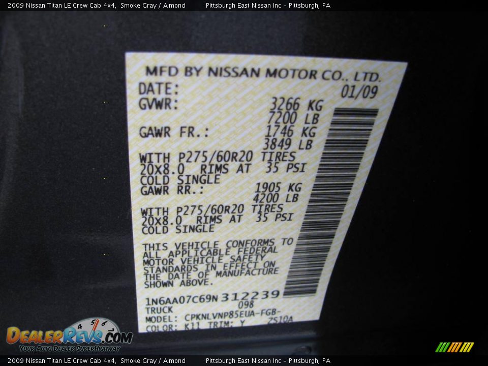 2009 Nissan Titan LE Crew Cab 4x4 Smoke Gray / Almond Photo #19