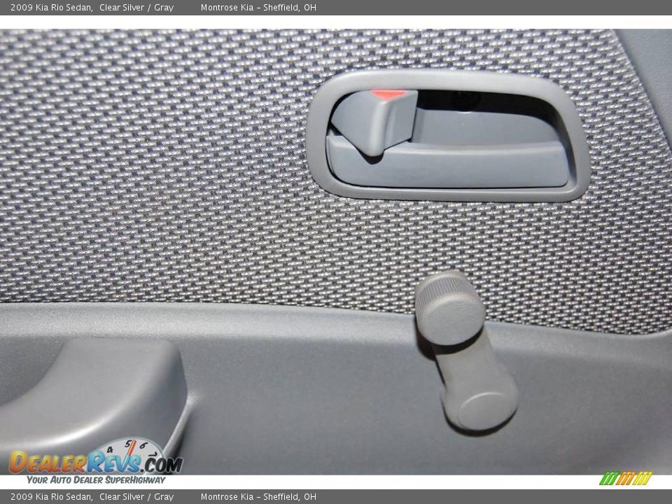 2009 Kia Rio Sedan Clear Silver / Gray Photo #29