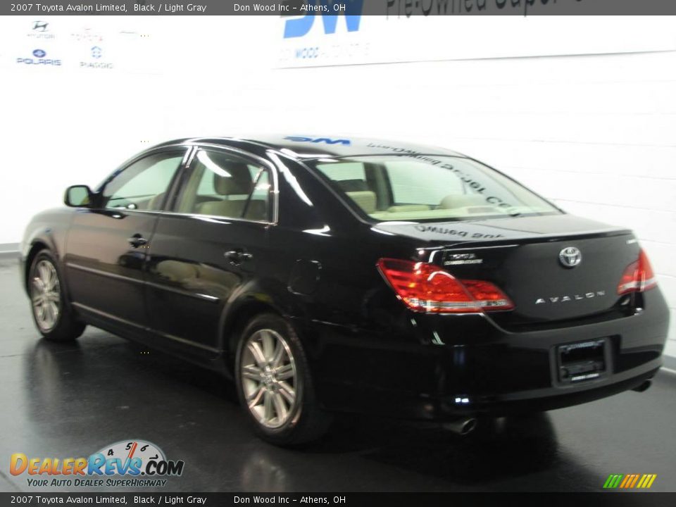 2007 Toyota Avalon Limited Black / Light Gray Photo #3