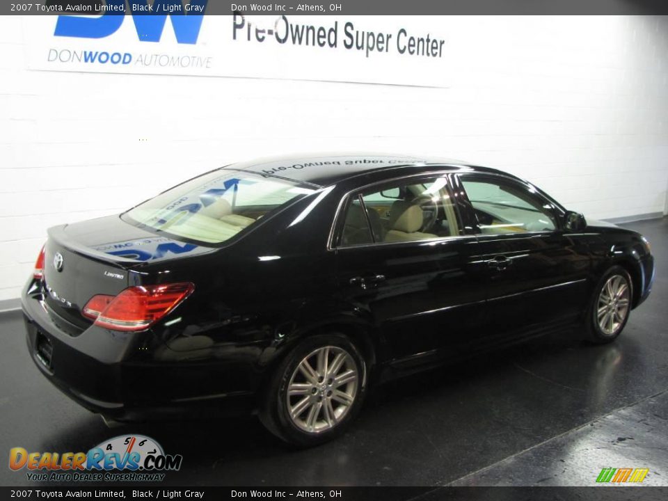 2007 Toyota Avalon Limited Black / Light Gray Photo #4