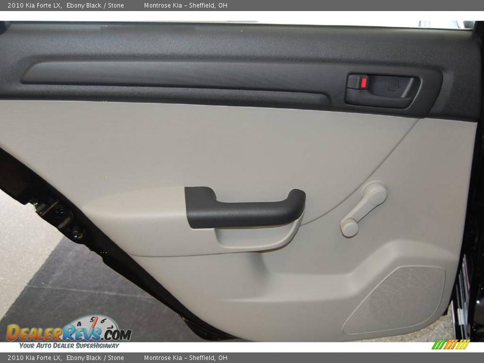 2010 Kia Forte LX Ebony Black / Stone Photo #19