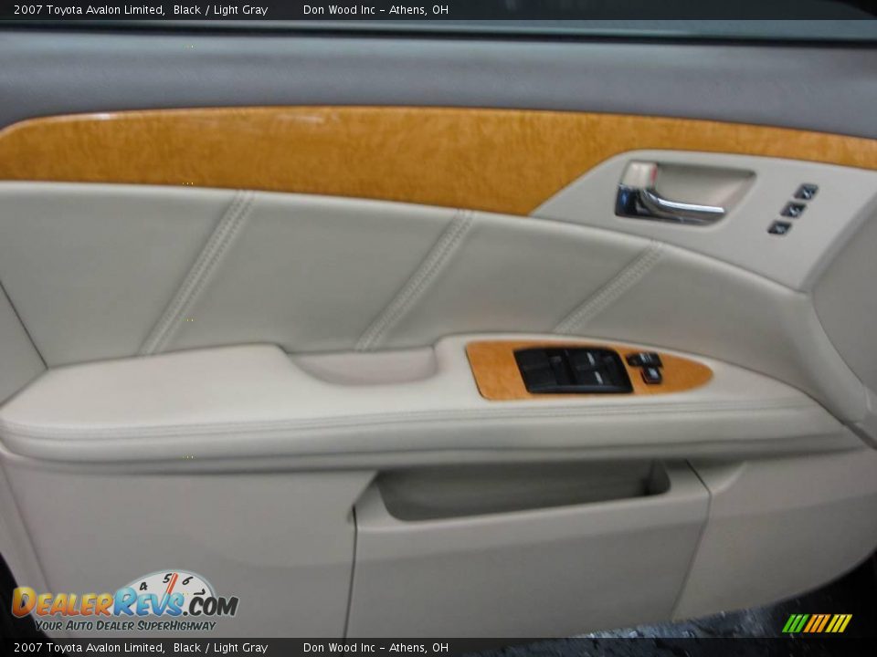 2007 Toyota Avalon Limited Black / Light Gray Photo #9