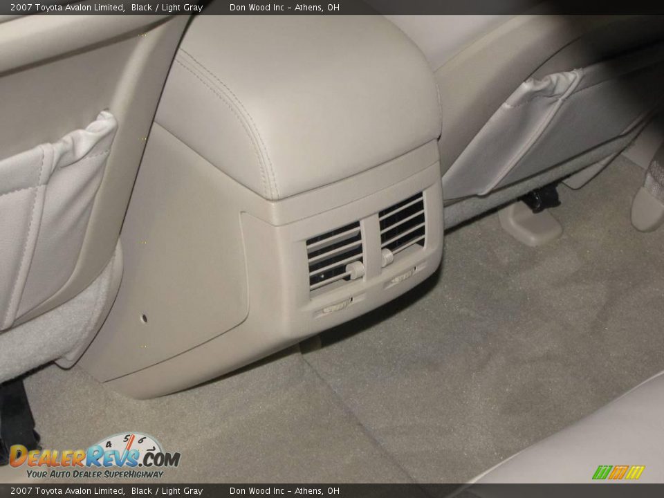 2007 Toyota Avalon Limited Black / Light Gray Photo #14