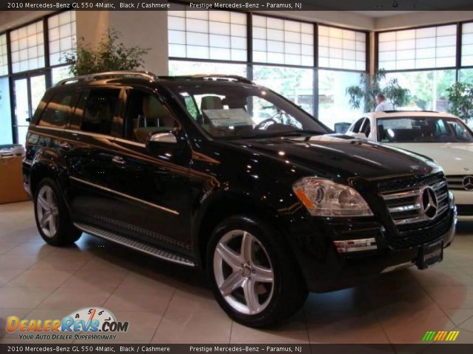 2010 Mercedes-Benz GL 550 4Matic Black / Cashmere Photo #1