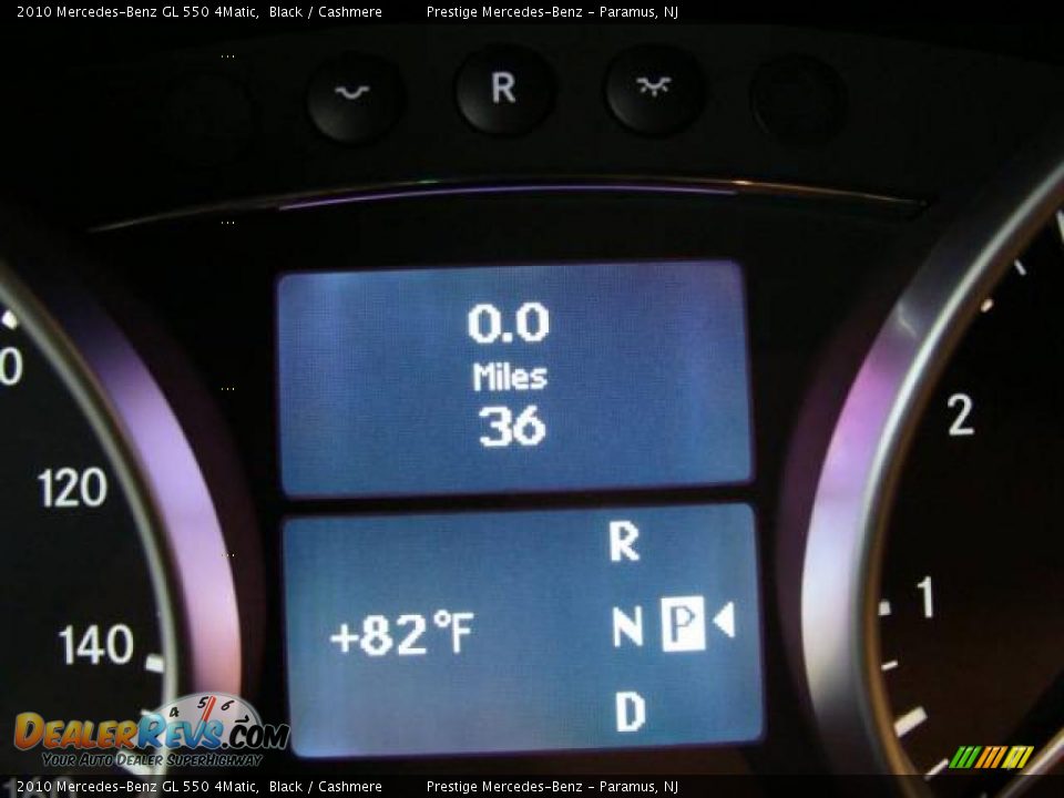 2010 Mercedes-Benz GL 550 4Matic Black / Cashmere Photo #11