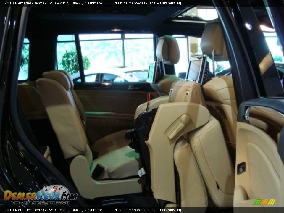 2010 Mercedes-Benz GL 550 4Matic Black / Cashmere Photo #13