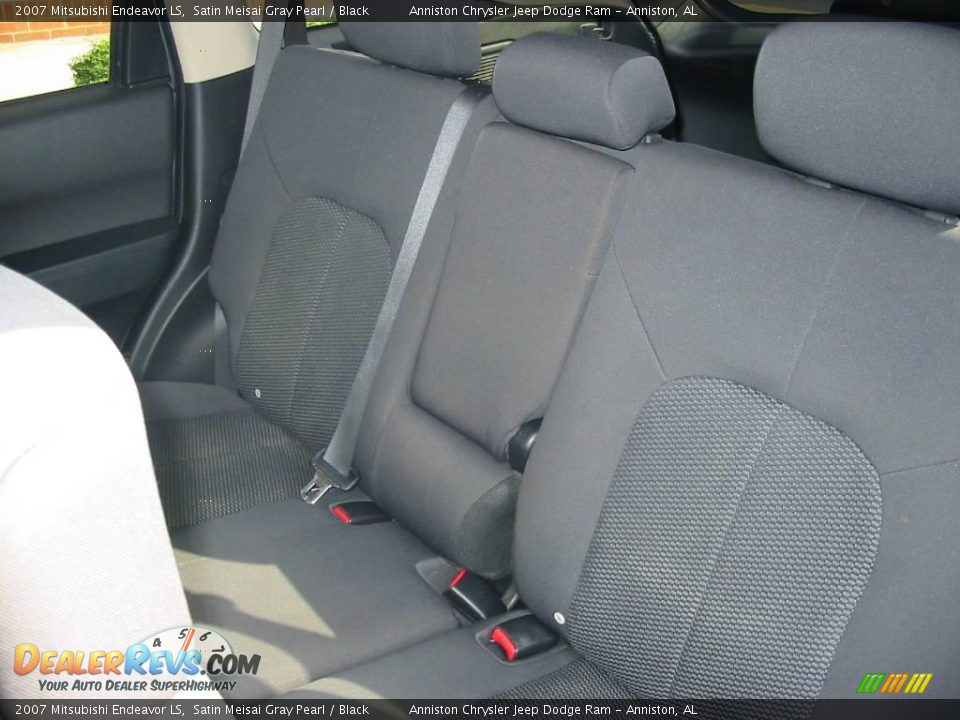 2007 Mitsubishi Endeavor LS Satin Meisai Gray Pearl / Black Photo #4