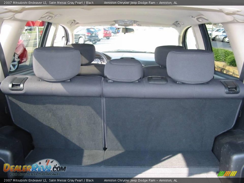 2007 Mitsubishi Endeavor LS Satin Meisai Gray Pearl / Black Photo #18