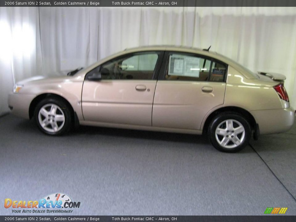 2006 Saturn ION 2 Sedan Golden Cashmere / Beige Photo #5