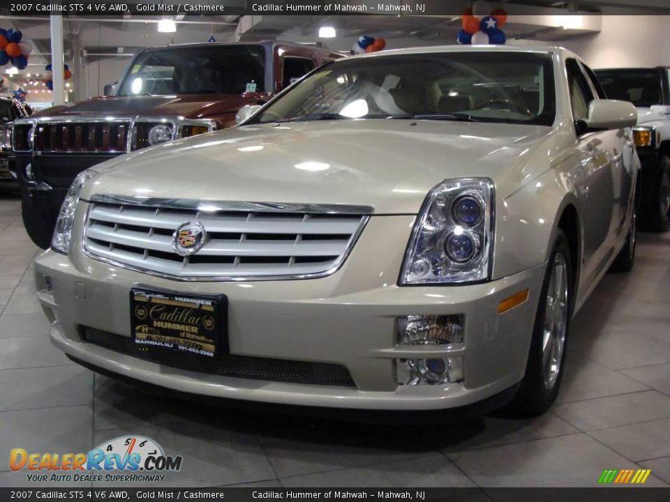 2007 Cadillac STS 4 V6 AWD Gold Mist / Cashmere Photo #1