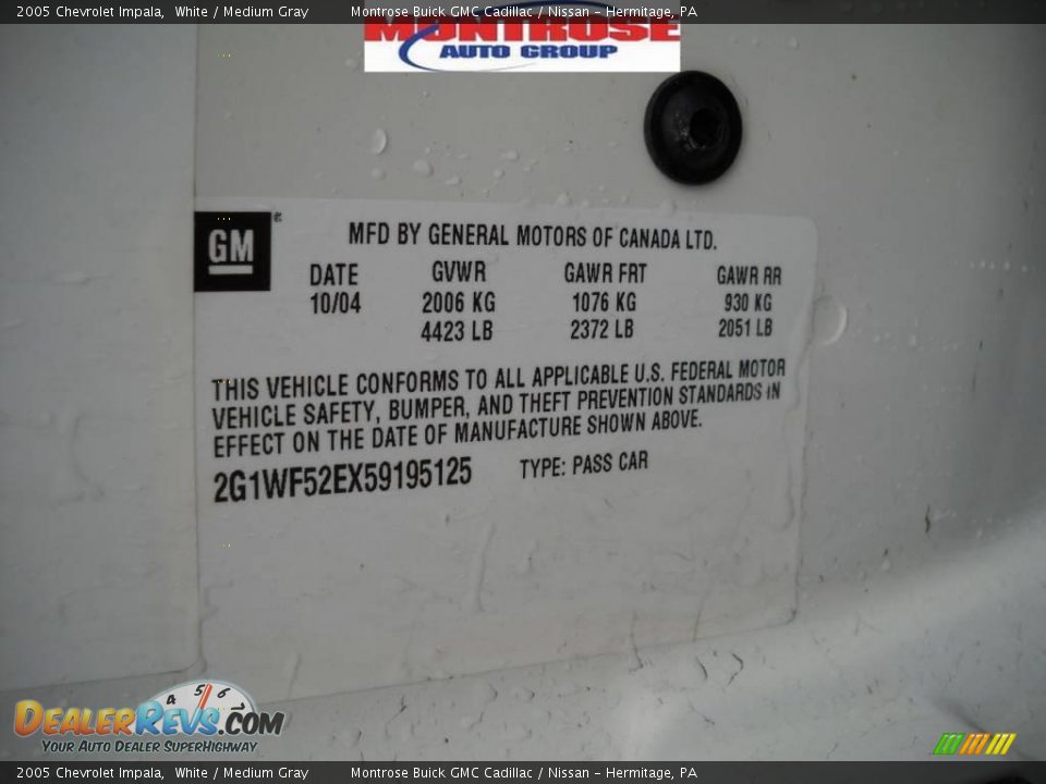 2005 Chevrolet Impala White / Medium Gray Photo #11