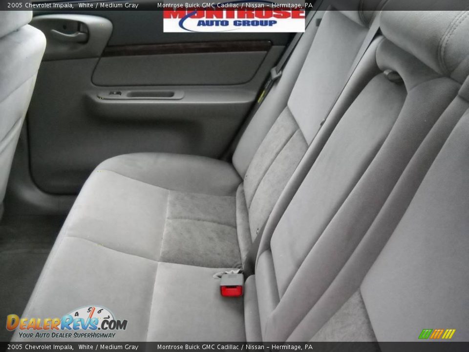 2005 Chevrolet Impala White / Medium Gray Photo #14