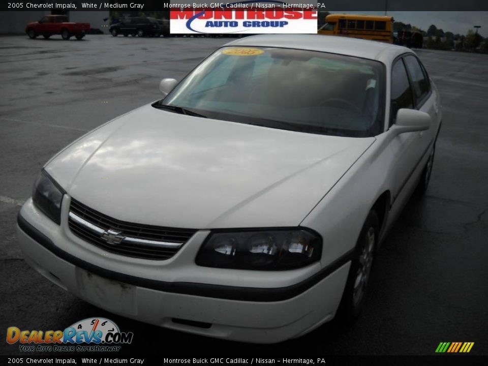 2005 Chevrolet Impala White / Medium Gray Photo #21