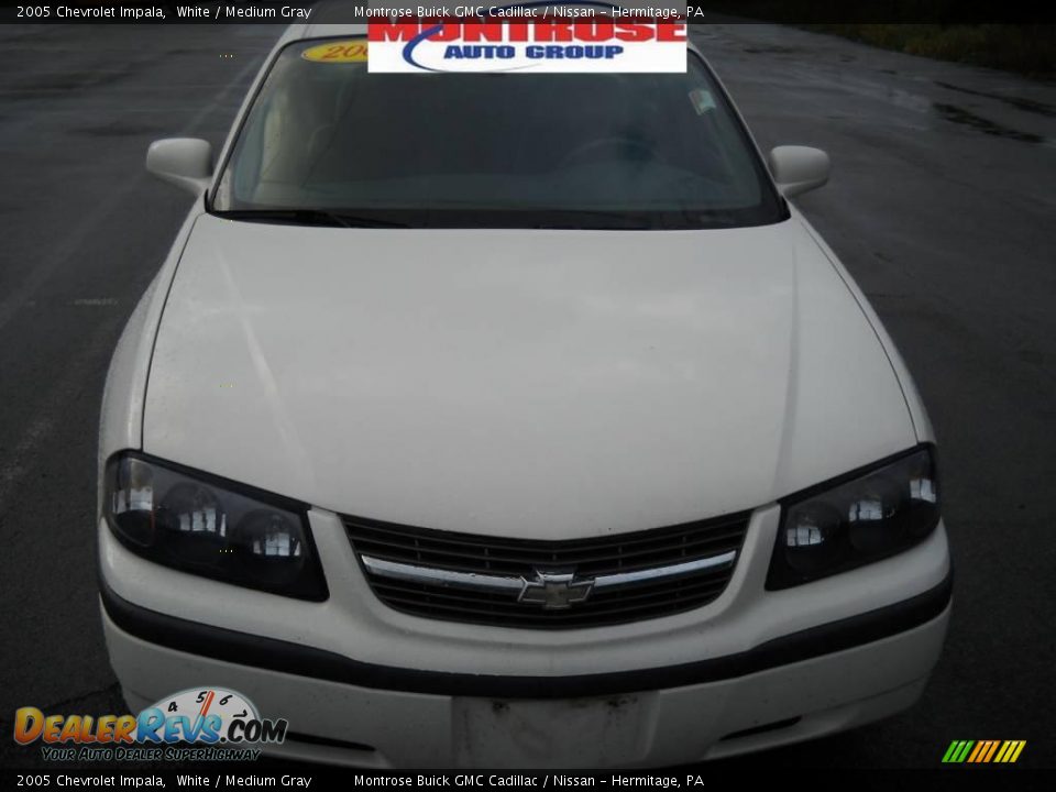 2005 Chevrolet Impala White / Medium Gray Photo #22