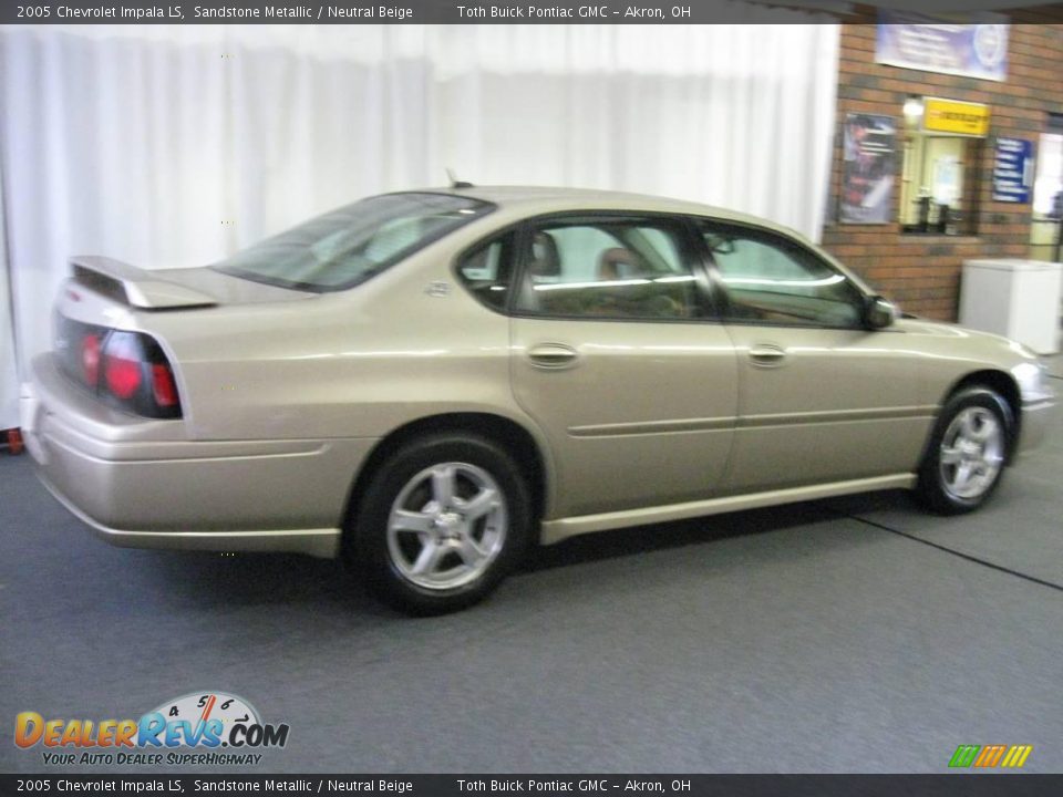 2005 Chevrolet Impala LS Sandstone Metallic / Neutral Beige Photo #12