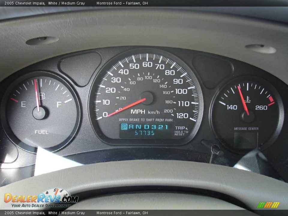 2005 Chevrolet Impala White / Medium Gray Photo #25