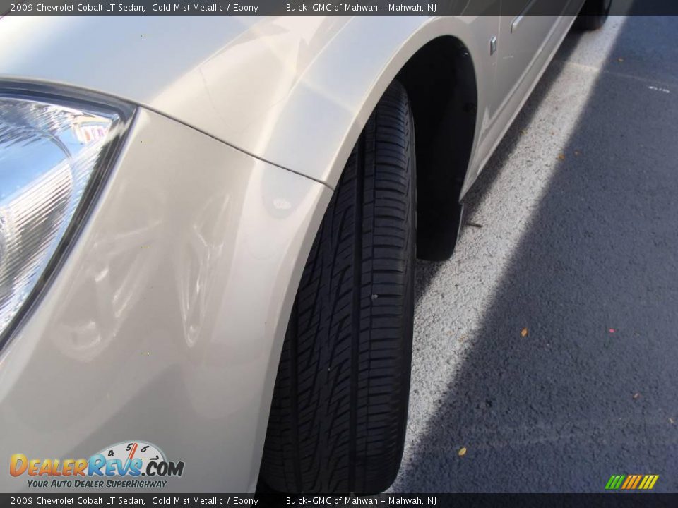 2009 Chevrolet Cobalt LT Sedan Gold Mist Metallic / Ebony Photo #11