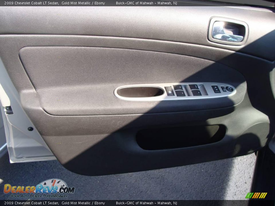2009 Chevrolet Cobalt LT Sedan Gold Mist Metallic / Ebony Photo #12