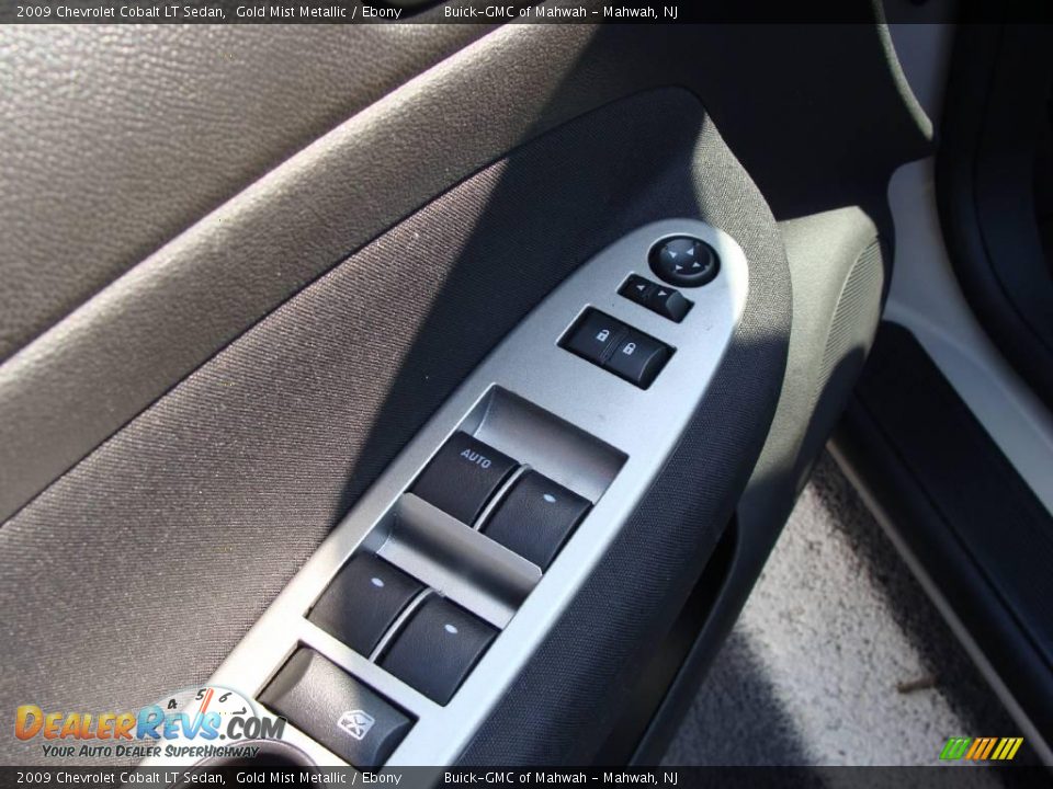 2009 Chevrolet Cobalt LT Sedan Gold Mist Metallic / Ebony Photo #13