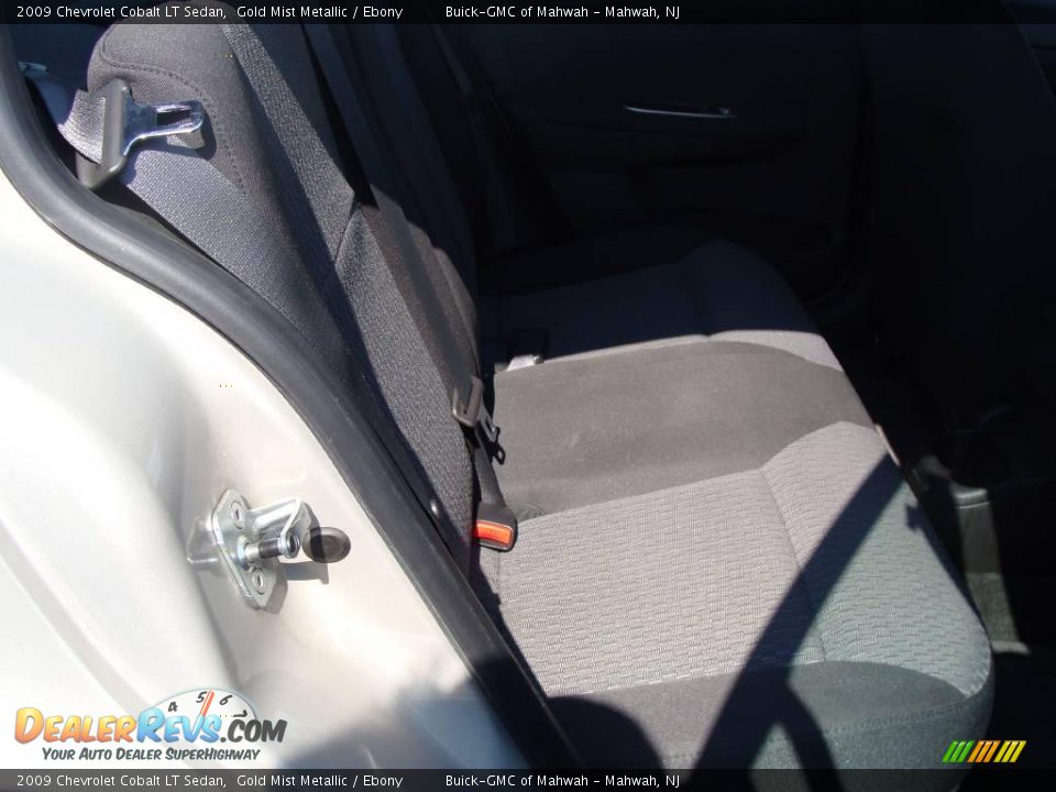 2009 Chevrolet Cobalt LT Sedan Gold Mist Metallic / Ebony Photo #18