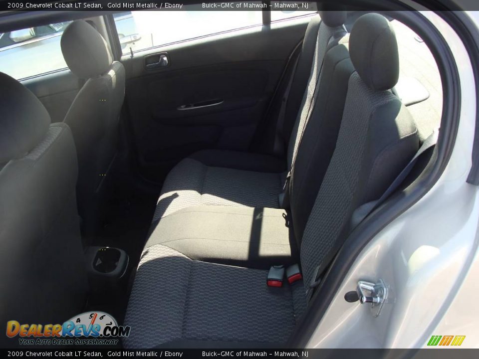 2009 Chevrolet Cobalt LT Sedan Gold Mist Metallic / Ebony Photo #19