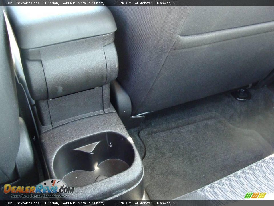 2009 Chevrolet Cobalt LT Sedan Gold Mist Metallic / Ebony Photo #24