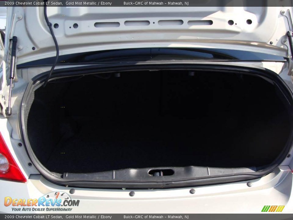 2009 Chevrolet Cobalt LT Sedan Gold Mist Metallic / Ebony Photo #26