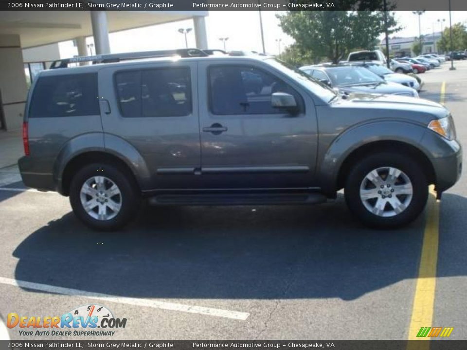 2006 Nissan Pathfinder LE Storm Grey Metallic / Graphite Photo #7