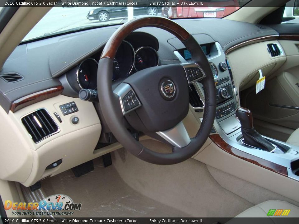 2010 Cadillac CTS 3.0 Sedan White Diamond Tricoat / Cashmere/Cocoa Photo #10
