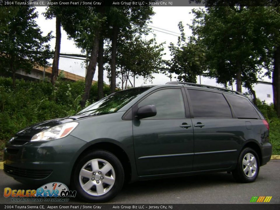 2004 Toyota Sienna CE Aspen Green Pearl / Stone Gray Photo #1