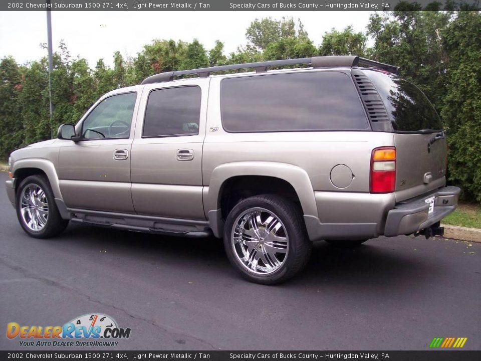 2002 Chevrolet Suburban 1500 Z71 4x4 Light Pewter Metallic / Tan Photo #7