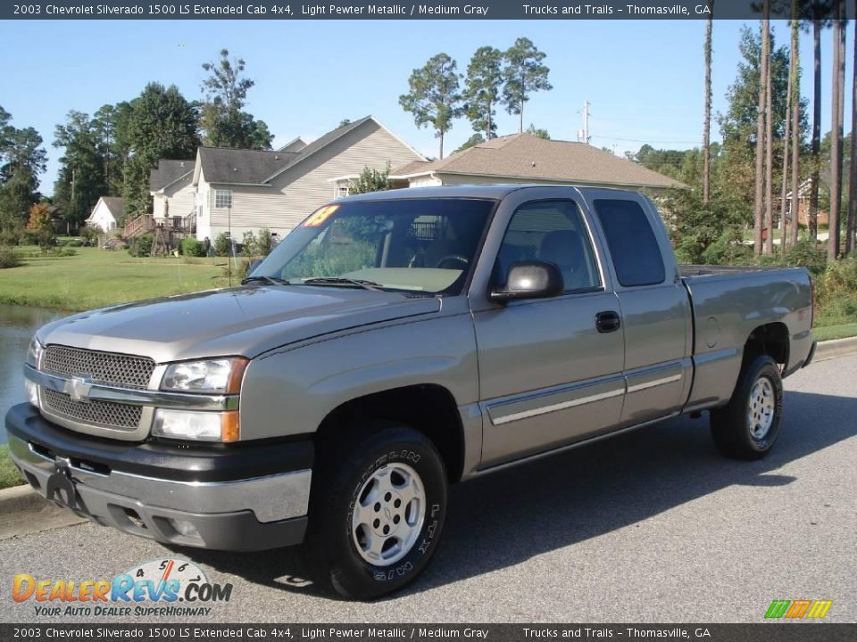 2003 Chevrolet Silverado 1500 LS Extended Cab 4x4 Light Pewter Metallic / Medium Gray Photo #2